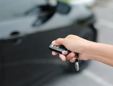 «Κλείδωσα; Ας ελέγξω πάλι…» – Τι πυροδοτεί τη συνήθεια που έχουμε σχεδόν όλοι